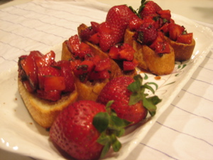 strawberry-bruschette.jpg